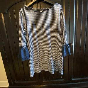 Navy striped JJill tunic top